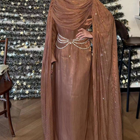Robe plissée style cape, robe de soirée scintillante et élégante, écharpe longue pour rassemblement moyen-oriental, chaîne de taille en perles et diamants