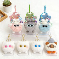 Porte-clés mignon en peluche boule de charbon, breloque de sac en fausse fourrure, pendentif doux avec bonnet tricoté et lunettes pour sac à dos et voiture