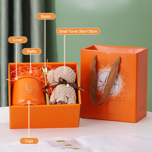 Set <span class=keywords><strong>Regalo</strong></span> <span class=keywords><strong>per</strong></span> <span class=keywords><strong>San</strong></span> <span class=keywords><strong>Valentino</strong></span> e Matrimonio <span class=keywords><strong>per</strong></span> Ospiti, Compleanno, Souvenir con Tazza, Asciugamano <span class=keywords><strong>per</strong></span> <span class=keywords><strong>Lei</strong></span>, Donna e Damigella d'Onore - Product Image 4