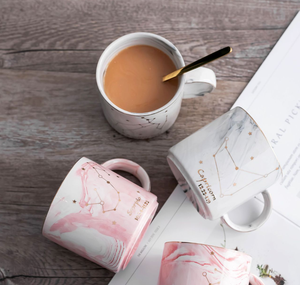 Mug en céramique rose imitation marbre en gros |   Bordure dorée de luxe |   Logo et texte personnalisés |   Mignonne tasse cadeau pour la fête des mères, idéale pour les achats en gros - Product Image 4