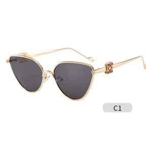 Lunettes de lecture pour hommes avec support pour le nez et monture pliable - Product Image 1