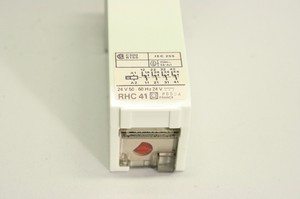 Produit neuf d'origine, relais de commande de clignotant <span class=keywords><strong>RHC</strong></span> 41 8B, relais RHC418B, emballage d'origine, PLC - Product Image 2