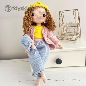 Poupée en peluche Golden Ramen Hair Girl avec <span class=keywords><strong>gilet</strong></span> amovible, tenue tendance au crochet à la main, vêtements interchangeables, jouet de collection - Product Image 1