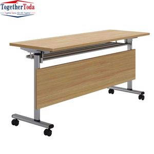 Bureau de conférence pliable en bois pour salle de classe, mobilier de bureau peu encombrant, table de formation mobile pliable avec roulettes - Product Image 1