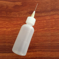Bouteille en plastique de 50 ml avec aiguille injectrice, distributeur de liquide, d'alcool, de colophane et de pâte à souder pour le nettoyage de cartes PCB de téléphones et la réparation par soudage