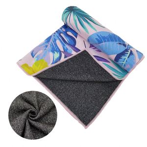 Serviette de plage sans sable en microfibre gaufrée en matériau recyclé avec logo personnalisé par sublimation et sac de voyage - Product Image 1