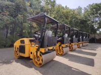 Nouvelle Compacte Compacteuse Vibrante Autoportée à Double Tambour de 1 à 6 Tonnes pour la Construction, Moteur Changchai, Pompe et Moteur Entièrement Intégrés