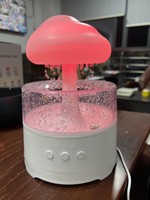Vente directe usine : Nouveauté diffuseur nuage de pluie, mini humidificateur d'air mignon en forme de cube, cristal de luxe fait main pour la maison