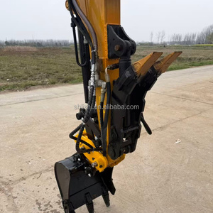 Nueva Miniexcavadora SY18U 1.8T con Tren de Rodaje Telescópico Giratorio, Pulgar Hidráulico, Acoplador Rápido y Bomba de Motor Completa - Product Image 3