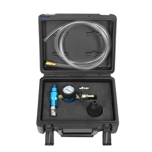 Outil de Remplissage de Liquide de Refroidissement en Acier Inoxydable Durable de Type Vide avec Remplissage Rapide et Sans Purge d'Air pour Véhicules Lourds - Product Image 1