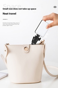 <span class=keywords><strong>Lampe</strong></span> à selfie <span class=keywords><strong>de</strong></span> <span class=keywords><strong>poche</strong></span> à led pour IPad, téléphone portable, ordinateur portable, lumière vidéo <span class=keywords><strong>de</strong></span> remplissage avec clip avant arrière ajusté à 3 modes d'éclairage - Product Image 4