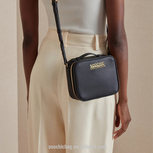 Robe <span class=keywords><strong>Soochic</strong></span> avec logo personnalisé fourre-tout en cuir carré violet en relief de luxe pour femmes sacs à bandoulière pour femmes sacs à main et sacs à main - Product Image 6