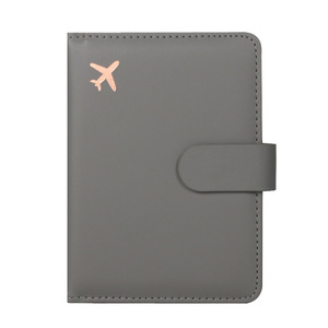Funda para Pasaporte de Cuero PU con Logotipo Personalizado, Cartera de Viaje Más Vendida con Ranura para Tarjetas, Ranura para Boletos, Bloqueo RFID, Porta Pasaporte - Product Image 5