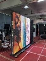 Schermo LED per Poster Gob P2.5, Display Pubblicitario Verticale