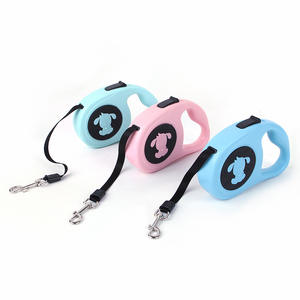 مقود حبل مشي كلب عاكس قابل للسحق أوتوماتيكي من البلاستيك من النايلون 5 أمتار قابل للسحوب قابل للسحق للحيوانات الأليفة طوق مقود شريط تزيين - Product Image 1