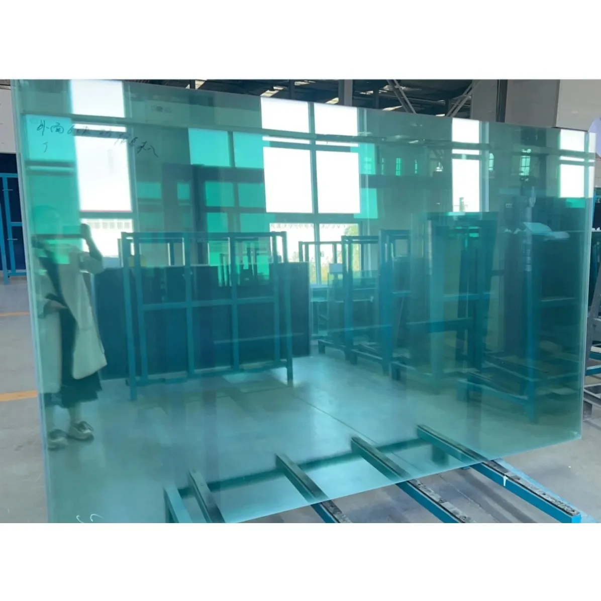 Ultra Clear Float Glass Sheet 6mm 8mm 10mm Low Iron Glass for villa hotel project exterior interior wall