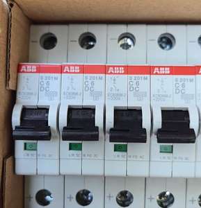 Disjoncteur miniature 3A MCB de C. C de série originale de S204M-Z3DC de <span class=keywords><strong>S203M</strong></span>-Z3DC de S202M-Z3DC de S201M-Z3DC d'ABs S200MDC - Product Image 6