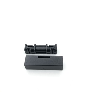 Conector de Fibra Óptica de 2.0mm, Plástico Negro con Férula de Latón para Empalme de Fibra en Automoción - Product Image 3