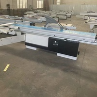 Scie à panneaux pour le travail du bois, équipement de découpe entièrement automatique de haute technologie, fonctionnement de précision, qualité supérieure, vente mondiale à succès
