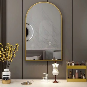 Miroir de courtoisie mural doré, forme arquée, design minimaliste, pour salle de bain, surface HD durable - Product Image 5