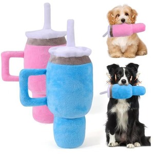 ของเล่นเคี้ยวแบบมีปฏิสัมพันธ์สำหรับสุนัข Stanley Luxury Eco-Friendly Plush Ice Cream Cup รุ่น 26103 ขนาด S/M/L ใช้ได้ทั้งในบ้าน/นอกบ้านทุกวัน - Product Image 6