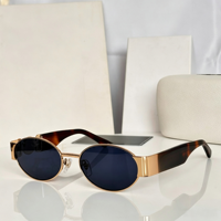 Lunettes de soleil carrées à monture intégrale en PC marron-orange avec strass, protection UV400, verres dégradés - Unisexe, mode, plage et extérieur