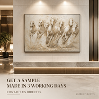 Cuadro en relieve texturizado hecho a mano con caballos a galope en color crema marfil, arte de pared para el fondo de la recepción de un hotel, personalizado