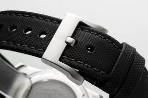 Nuevo Reloj Mecánico Automático de Alta Calidad con Esfera de 40 mm, Acero Inoxidable 904L de Alta Calidad, Movimiento ETA 1151, Reloj de Buceo - Product Image 4