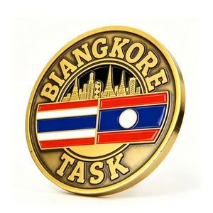 เหรียญตราบัญญัติการปฏิบัติหน้าที่ ชุบทองเคลือบแข็ง รูปทรงกลม ทำจากโลหะผสมสังกะสี ของที่ระลึก ดีไซน์รักชาติ ธงชาติไทยและลาว - Product Image 6