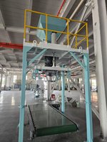 Machine d'emballage automatique personnalisable pour sacs de 800 kg à 1 500 kg, pour matériaux en poudre, avec remplissage et dosage quantitatif pour grands sacs
