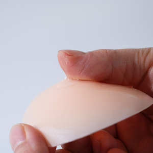 Cubierta de pezón de silicona con borde invisible impermeable transpirable para mujeres para <span class=keywords><strong>chicas</strong></span> sexy - Product Image 2