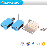 Détecteur infrarouge à faisceau traversant Sakady GL25 Series PNP/NPN NO/NC DC 12-24V 100mm, capteur optique photoélectrique enfichable IP65