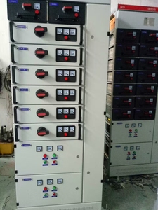 Gabinete de Distribución de Energía con Interruptor Extraíble de Bajo Voltaje, Equipo Esencial GCS - Product Image 6