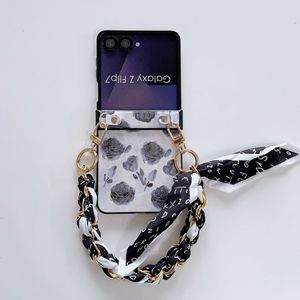 Fundas para Teléfono Resistentes al Agua con Diseño de Rosas en Lámina Dorada, Material de PC, para <span class=keywords><strong>Samsung</strong></span> ZFlip 8/7/6/5/4 y Motorola 60U - Product Image 5