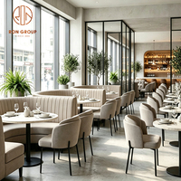 Ensemble de mobilier de restaurant commercial moderne Ron Group, table ronde en marbre, banquette rembourrée en tissu, chaise ergonomique