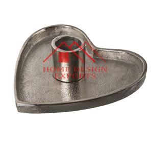 Bougeoir T-Light doré en aluminium en forme de coeur pour centres de table et décorations de mariage Bougie en aluminium - Product Image 4