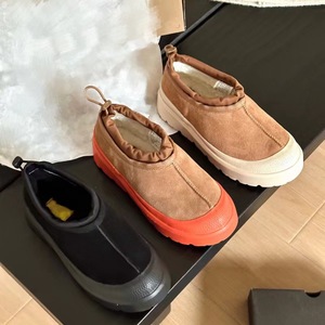 Botas de nieve de lujo para invierno, con forro interior grueso, suela gruesa y cálida, zapatos casuales con suela de goma, botas de nieve de marca de diseñador. - Product Image 1