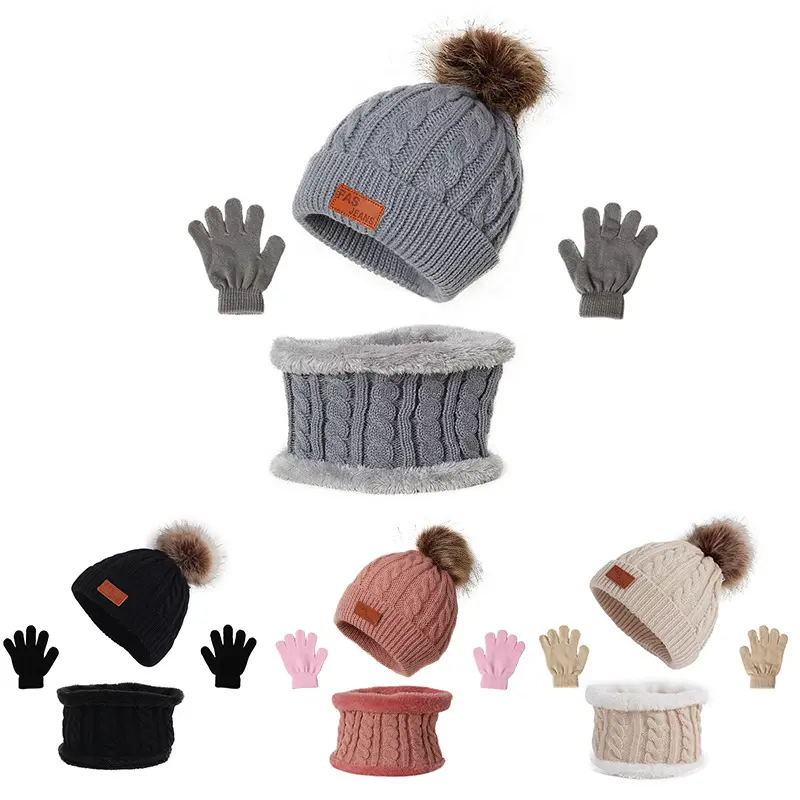MU topi Beanie rajut garis-garis Label kartun kustom set sarung tangan syal katun hangat musim dingin untuk anak-anak