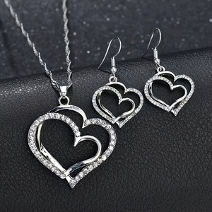 Popular Conjunto de Collar y Pendientes con Doble Corazón de Melocotón Estilo Europeo y Americano con Circonita, Accesorios para Cenas de Boda, Regalo de San Valentín - Product Image 3