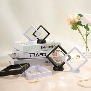 Ensemble de 10 boîtes de présentation flottantes 3D transparentes pour <span class=keywords><strong>bijoux</strong></span>, étuis de rangement anti-ternissement pour objets de collection et <span class=keywords><strong>petits</strong></span> <span class=keywords><strong>bijoux</strong></span> - Product Image 4