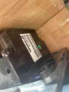 380-0405 vanne GP-Bank 3800405 308-0935 3080935 571-6901 5716901, utilisé pour tracteur mobile CAT 14m vanne de commande - Product Image 5