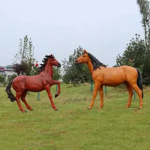 Grosir LifeSize diskon besar properti acara serat kaca Resin patung kuda besar serat kaca resin hewan patung kuda untuk dijual