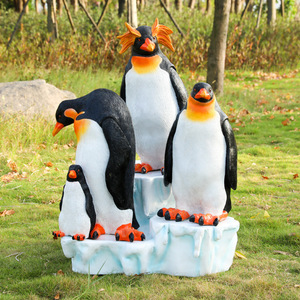 Sculpture personnalisée de famille de pingouins antarctiques en résine et fibre de verre, <span class=keywords><strong>statue</strong></span> artisanale pour la décoration des fêtes, exposition de parcs à thème et événements - Product Image 4