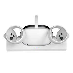 แท่นชาร์จคอนโทรลเลอร์ Oculus Quest 2 VR พร้อมแบตเตอรี่แม่เหล็กสำหรับคอนโทรลเลอร์ชุดหูฟัง VR - Product Image 2