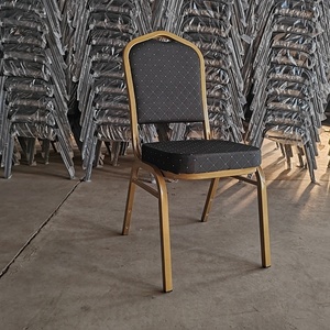 Chaise <span class=keywords><strong>de</strong></span> banquet empilable dorée pour événements, hôtels, salles <span class=keywords><strong>de</strong></span> réception et cuisines – Vente en gros - Product Image 6