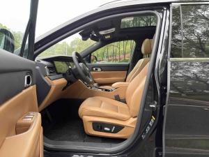 รถยนต์ไฟฟ้า SUV ขนาดกลาง รุ่นปี <span class=keywords><strong>2021</strong></span> แบบ 5 ที่นั่ง ระยะทางวิ่ง 188 กม. กำลัง 200-250 แรงม้า แรงบิด 200-300 นิวตันเมตร <span class=keywords><strong>มือ</strong></span><span class=keywords><strong>สอง</strong></span> พวงมาลัยซ้าย พร้อมระบบช่วยขับขี่ - Product Image 4
