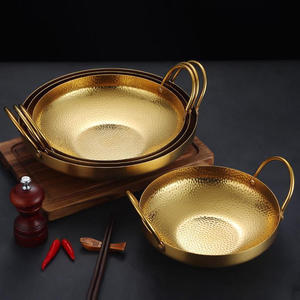 Poêle à <span class=keywords><strong>paella</strong></span> coréenne en acier inoxydable à double oreille pour fruits de mer secs et ramen avec ustensiles de cuisine en métal doré et argent - Product Image 2