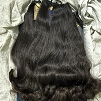 Lots de Cheveux Humains Bruts en Gros : Lisses, Ondulés, Bouclés Indiens, Vietnamiens et Birmans