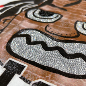 T-shirt de sérigraphie personnalisé T-shirt graphique en coton lourd personnalisé Streetwear T-shirt surdimensionné en strass - Product Image 5