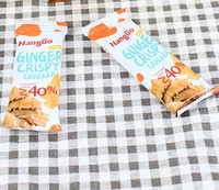 Biscuits biscuits croustillants à la noix de coco et gingembre